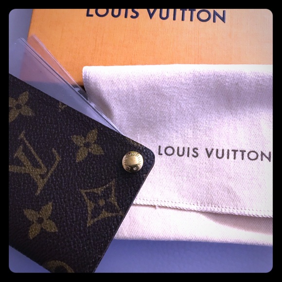 Authentic Louis Vuitton Card Case,EUC